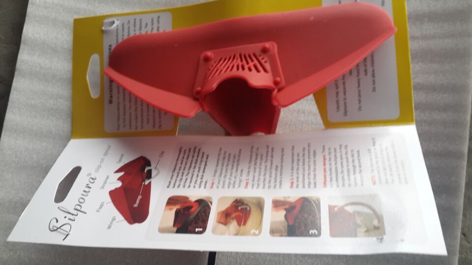 Instant noodle water isolator