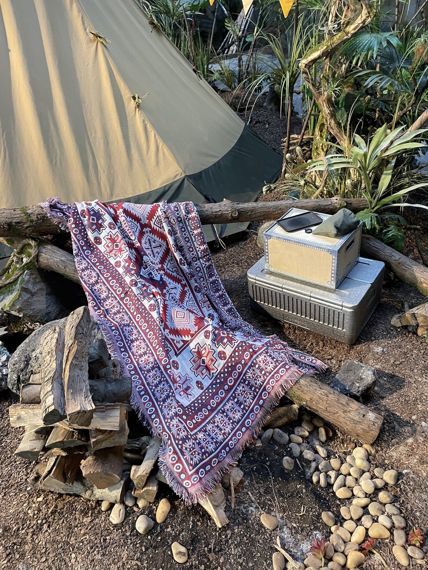 Anti-Slip Fabric Ethnic Line Blanket Boho